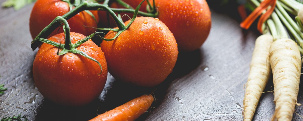 pomidorai, morkos