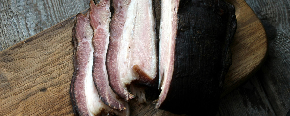 Maisto produktų gamyboje uždraustos naudoti 8 kvapiosios rūkymo medžiagos